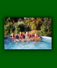 8 2004.jpg